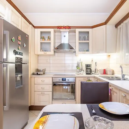 Nespola House *